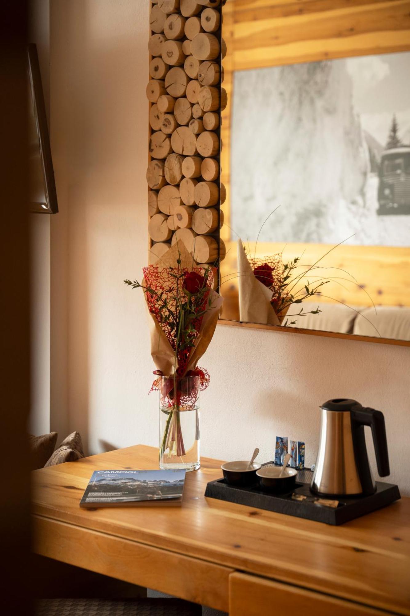 Hotel Dahu Madonna Kültér fotó