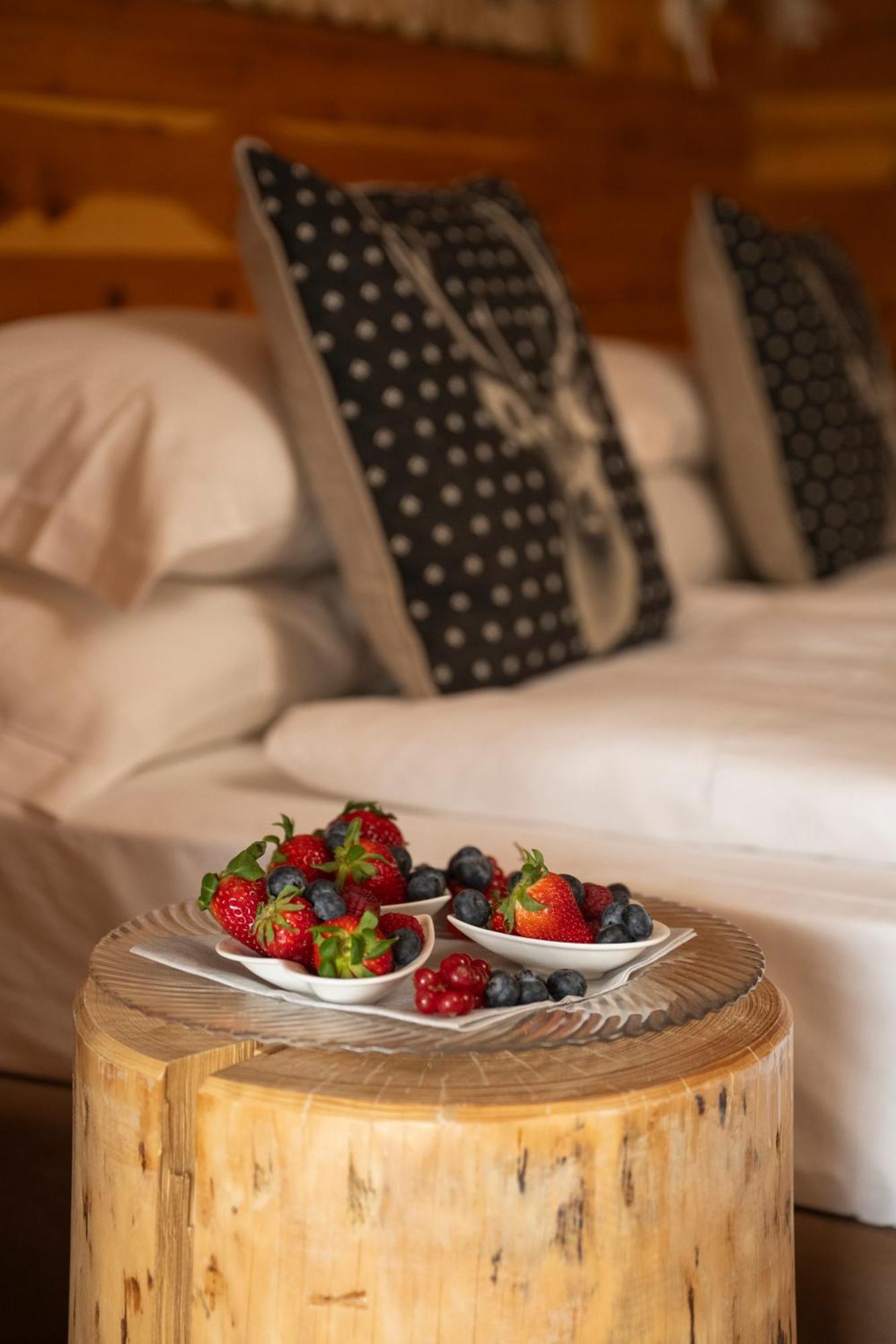 Hotel Dahu Madonna Kültér fotó